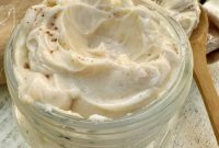 Sweet Simple Homemade Honey Butter