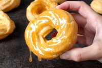 Honey Lemon Glazed French Crullers