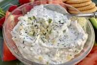 Creamy Herb and Garlic Dip