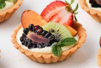 Petite Fruit & Cream Tarts