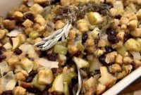 Sweet and Savory Cranberry Apple Stuffing