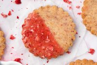 Buttery Strawberry Shortbread Cookies