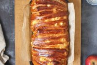 Warm Apple Cinnamon Tear & Share