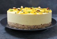 Vegan No-Bake Mango Cheesecake