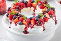 Festive Pavlova Wreath