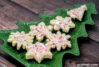 Peppermint Bark with Layered White and Dark Chocolate