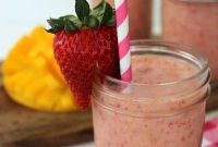Strawberry Mango Smoothie Recipe for Creamy Tropical Refreshment