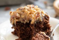 Classic German Chocolate Cake Recipe: Moist Layers & Coconut-Pecan Frosting