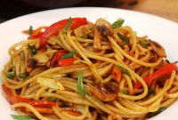Quick Vegetable Lo Mein Recipe for Weeknight Dinners
