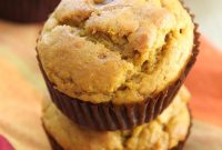 Moist Pumpkin Muffin Recipe for Fall Baking