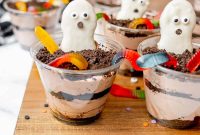 Spooky Halloween Dirt Cup Dessert Recipe
