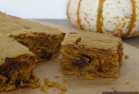 Whole Wheat Pumpkin Chocolate Chip Bars — Refined Sugar Free