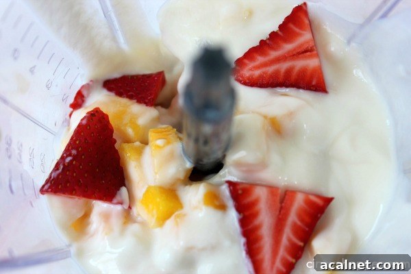 Strawberry Mango Smoothie Recipe 4