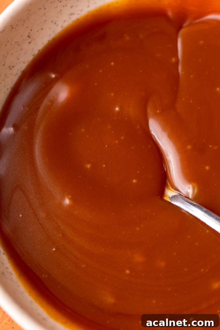 Caramel in a bowl.
