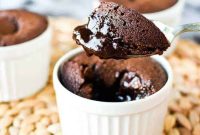 Mini Hot Chocolate Pots with Marshmallow Topping