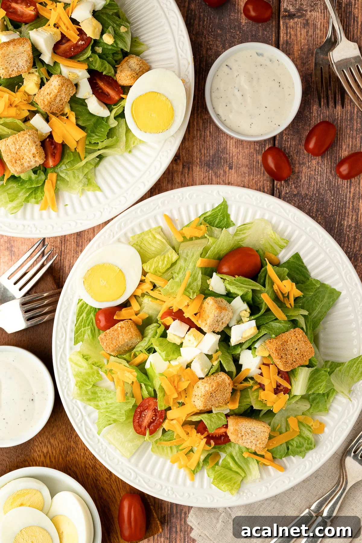 Texas Roadhouse Copycat Salad with lettuce, egg, cheese, croutons and ranch dressing