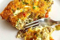 Hearty Breakfast Casserole with Sausage and Cheese